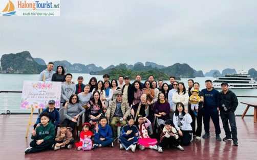Gia đình du lịch Hạ Long cùng nhau