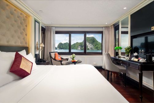 Deluxe room Du thuyền Athena Hạ Long