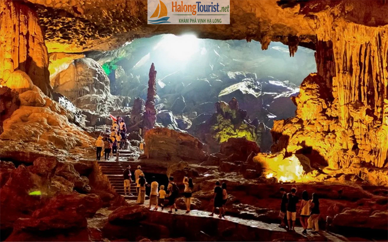 Động Thiên Cung tham quan Vịnh Hạ Long tuyến 1