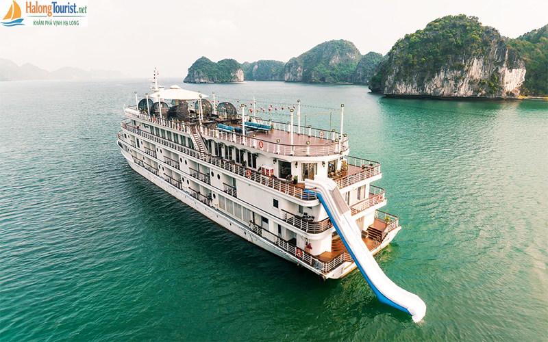 Review Tour Hạ Long với du thuyền hiện đại, dịch vụ cao cấp