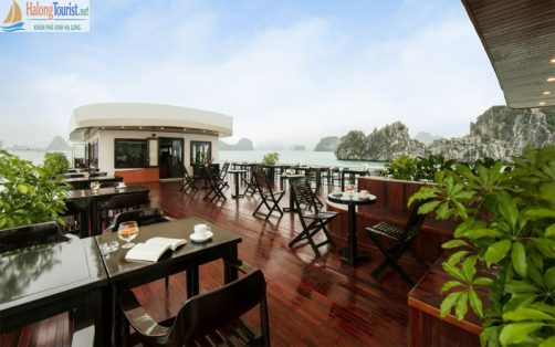 Sundeck Du thuyền La Regina Royal