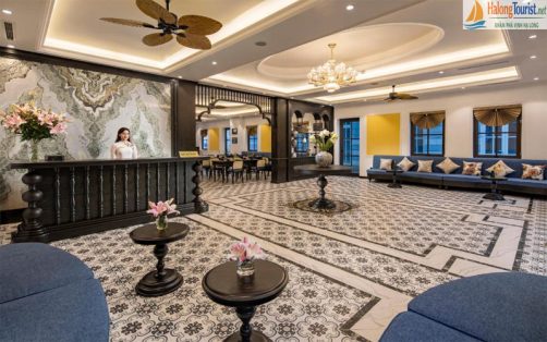 Lễ Tân Essence Ha Long Hotel