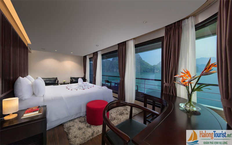 onyx room