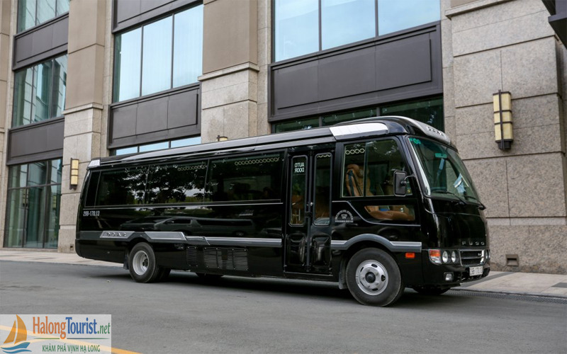 Xe du lịch đưa đón tour Hạ Long trọn gói