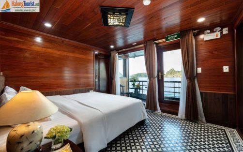 Phòng Senior Du thuyền Mira of the Sea