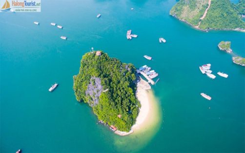 Đảo Titop nhìn từ trên cao