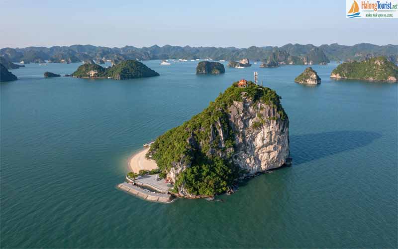 đảo Titop nhìn từ trên cao