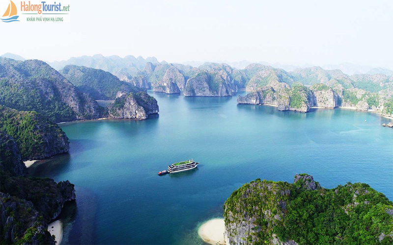 Du lịch khám phá Vịnh Lan Hạ Cát Bà