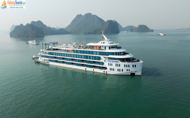 Du thuyền Luna Hạ Long